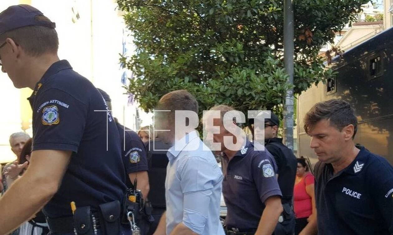 Συγκλονιστικές στιγμές στη δίκη του πατροκτόνου Ζακύνθου:«Έχω υποφέρει πολύ, δεν ήθελα να σκοτώσω τον πατέρα μου»